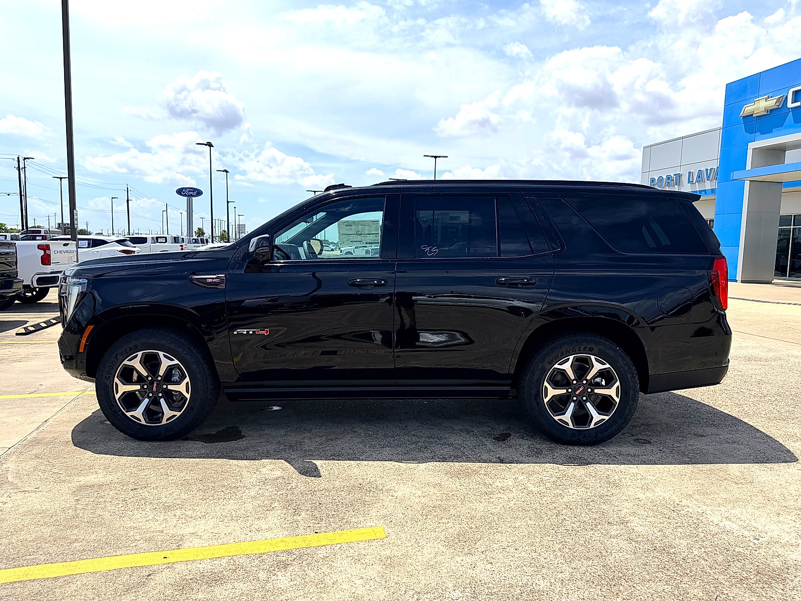 2026 GMC Yukon AT4 Ultimate