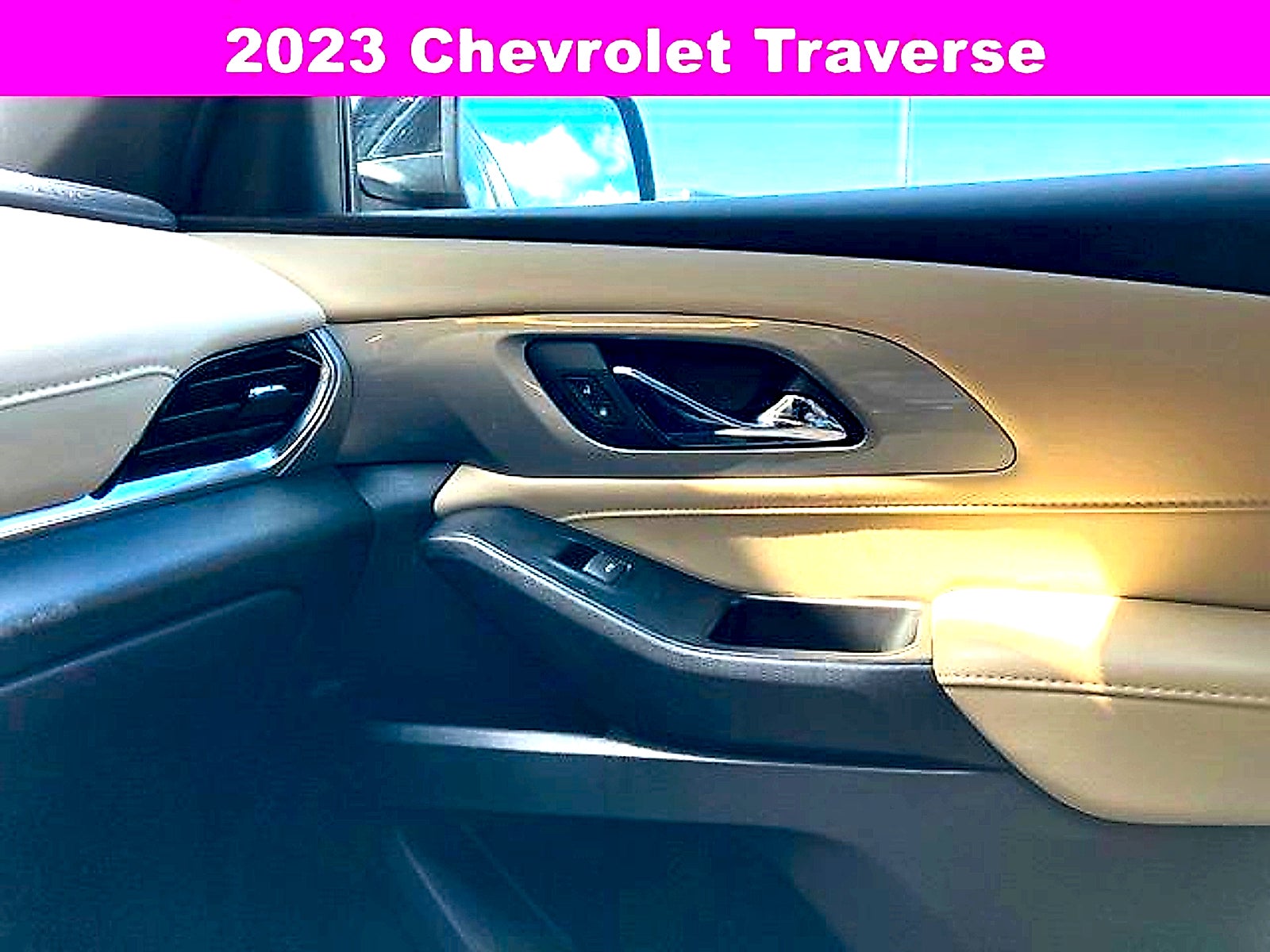 2023 Chevrolet Traverse LS
