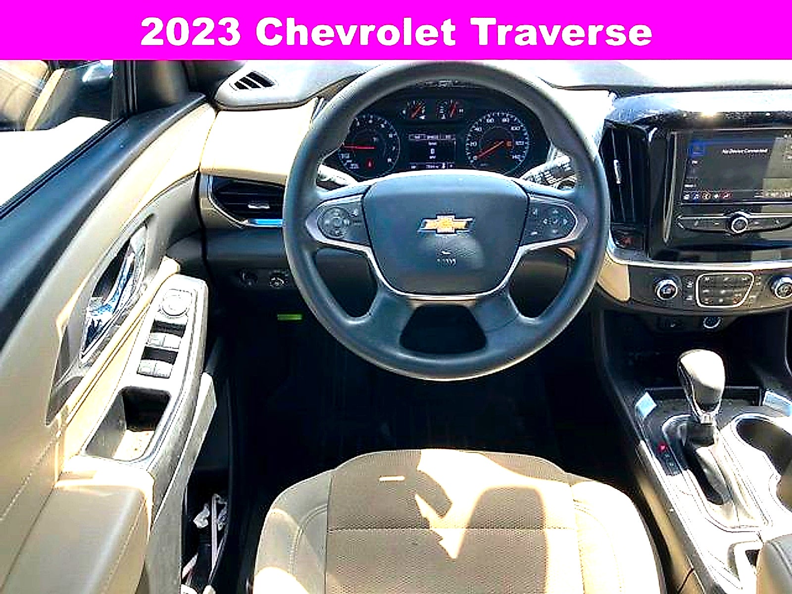2023 Chevrolet Traverse LS