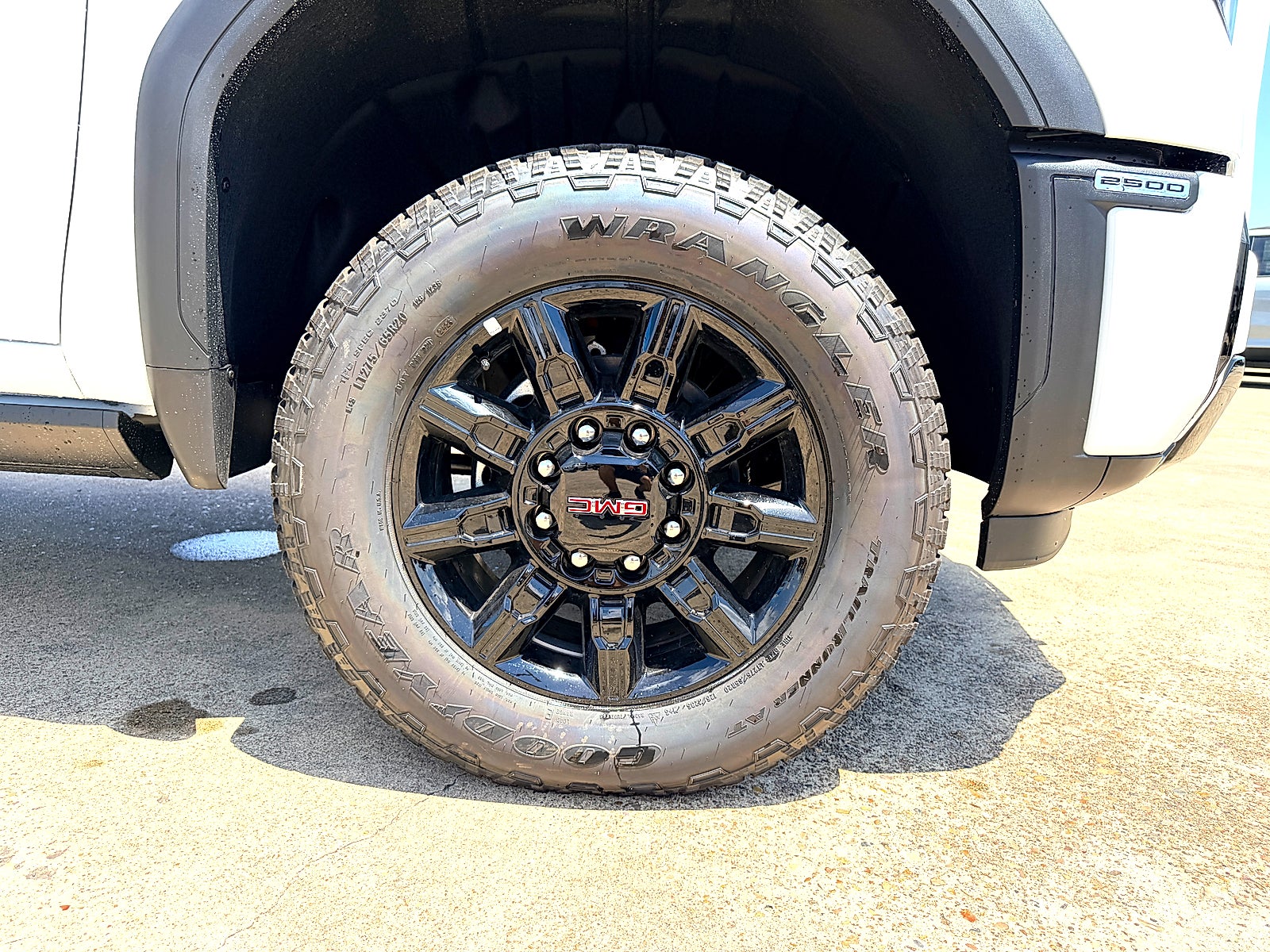 2026 GMC Sierra 2500 HD AT4