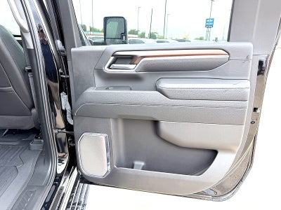 2025 GMC Sierra 2500 HD Denali