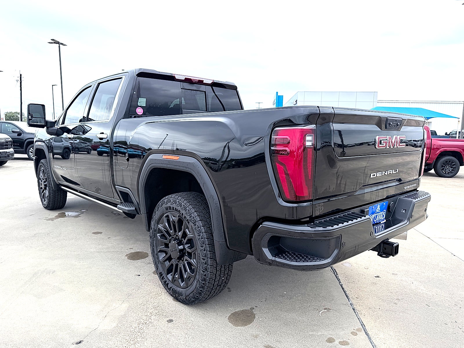 2025 GMC Sierra 2500 HD Denali