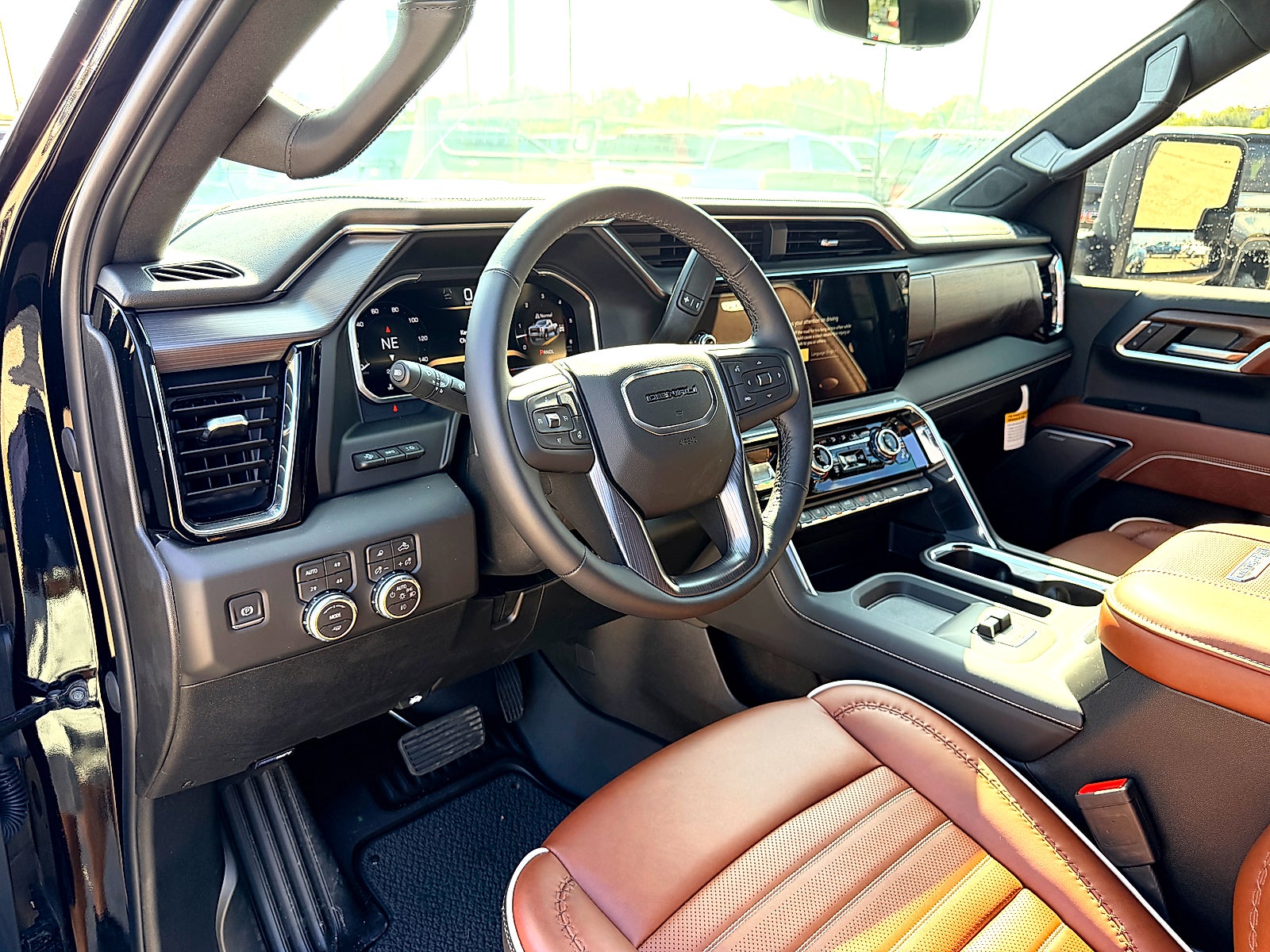 2026 GMC Sierra 3500HD Denali Ultimate - Photo 29