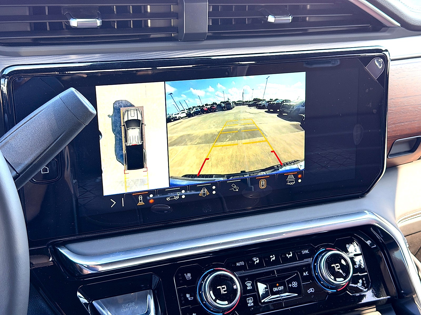 2026 GMC Sierra 3500HD Denali Ultimate - Photo 36