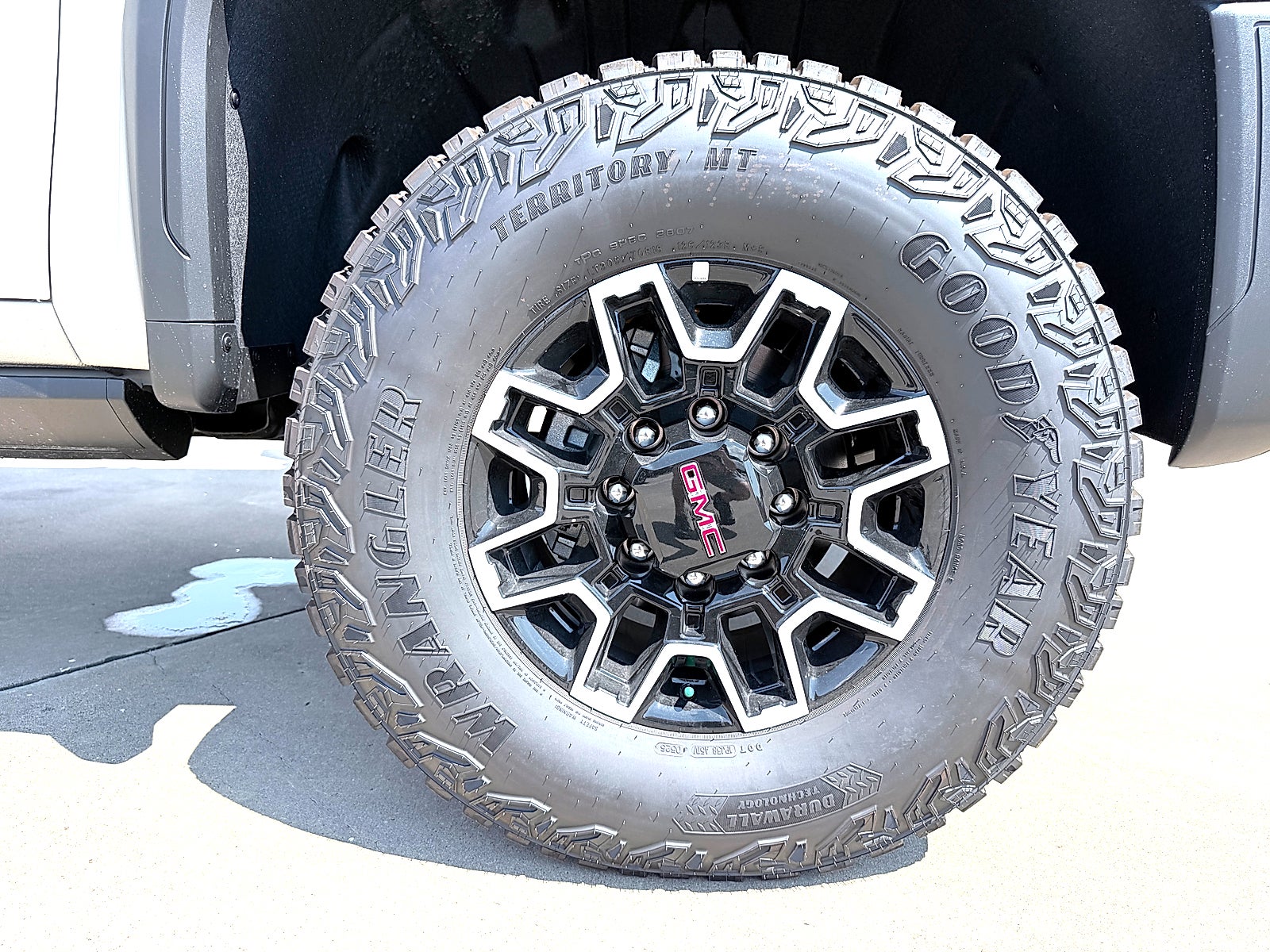 2026 GMC Sierra 2500 HD AT4X