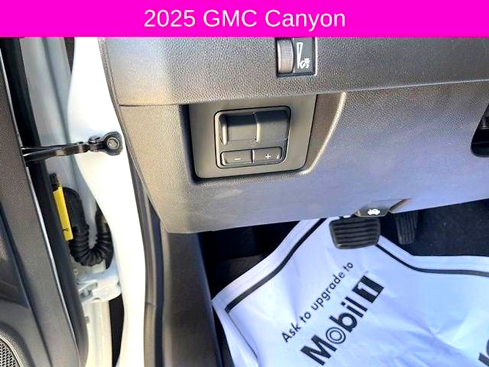 2025 GMC Canyon Elevation