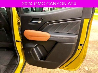 2024 GMC Canyon AT4