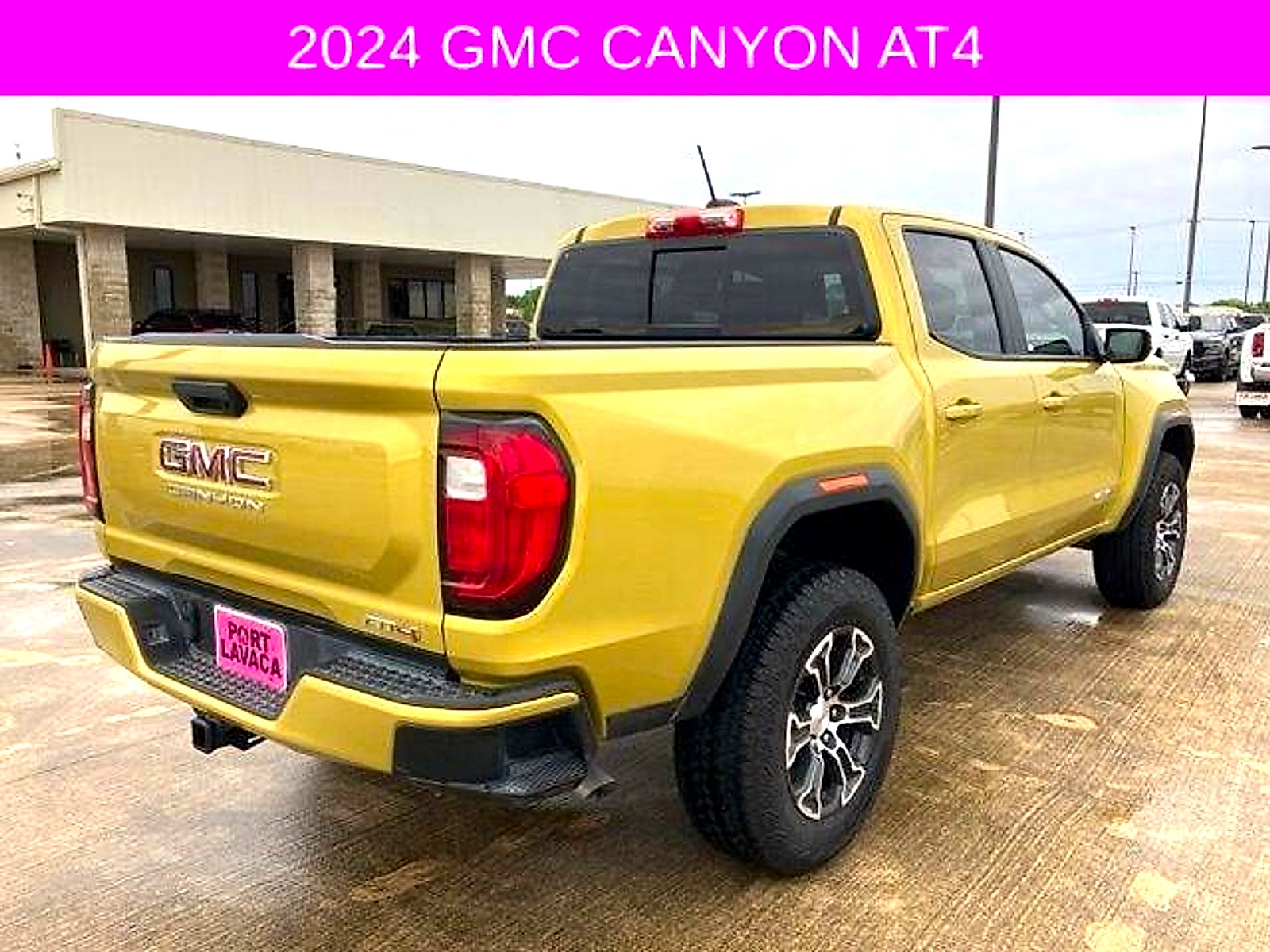 2024 GMC Canyon AT4