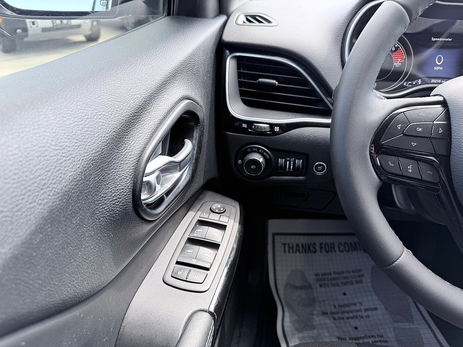 2023 Jeep Cherokee Altitude Lux 4x4
