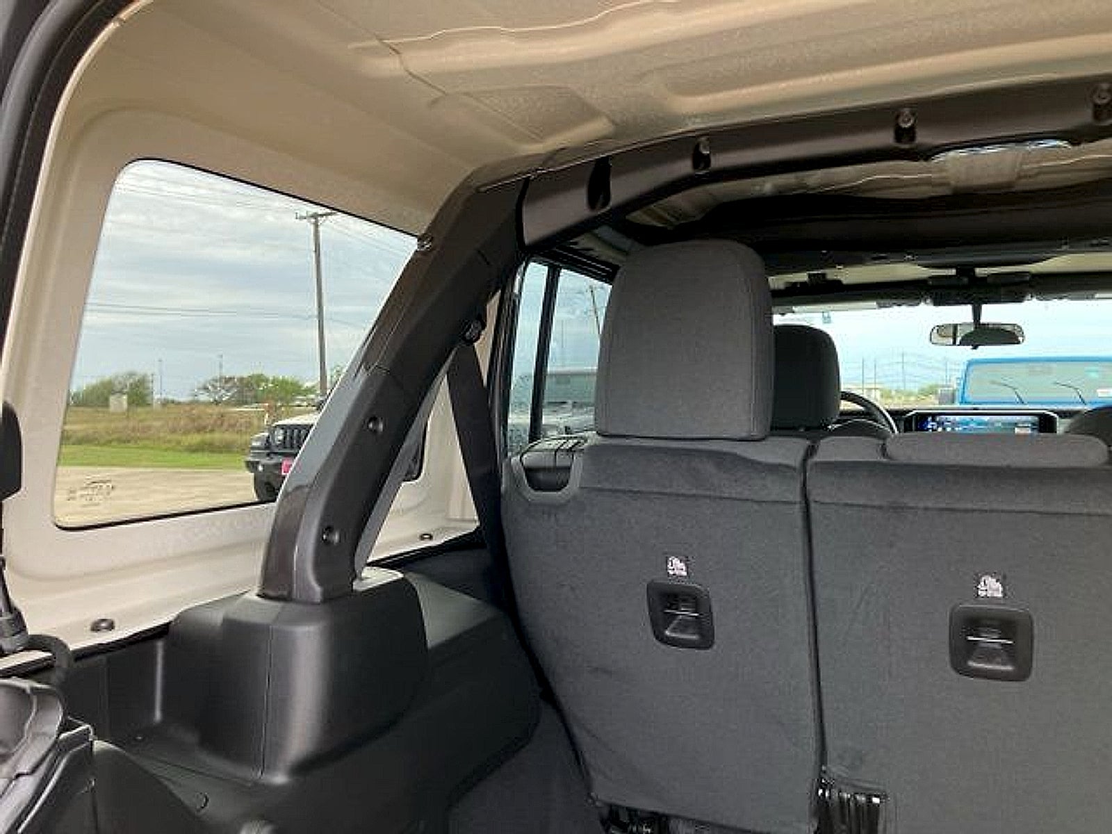 2026 Jeep Wrangler 4-Door Sport