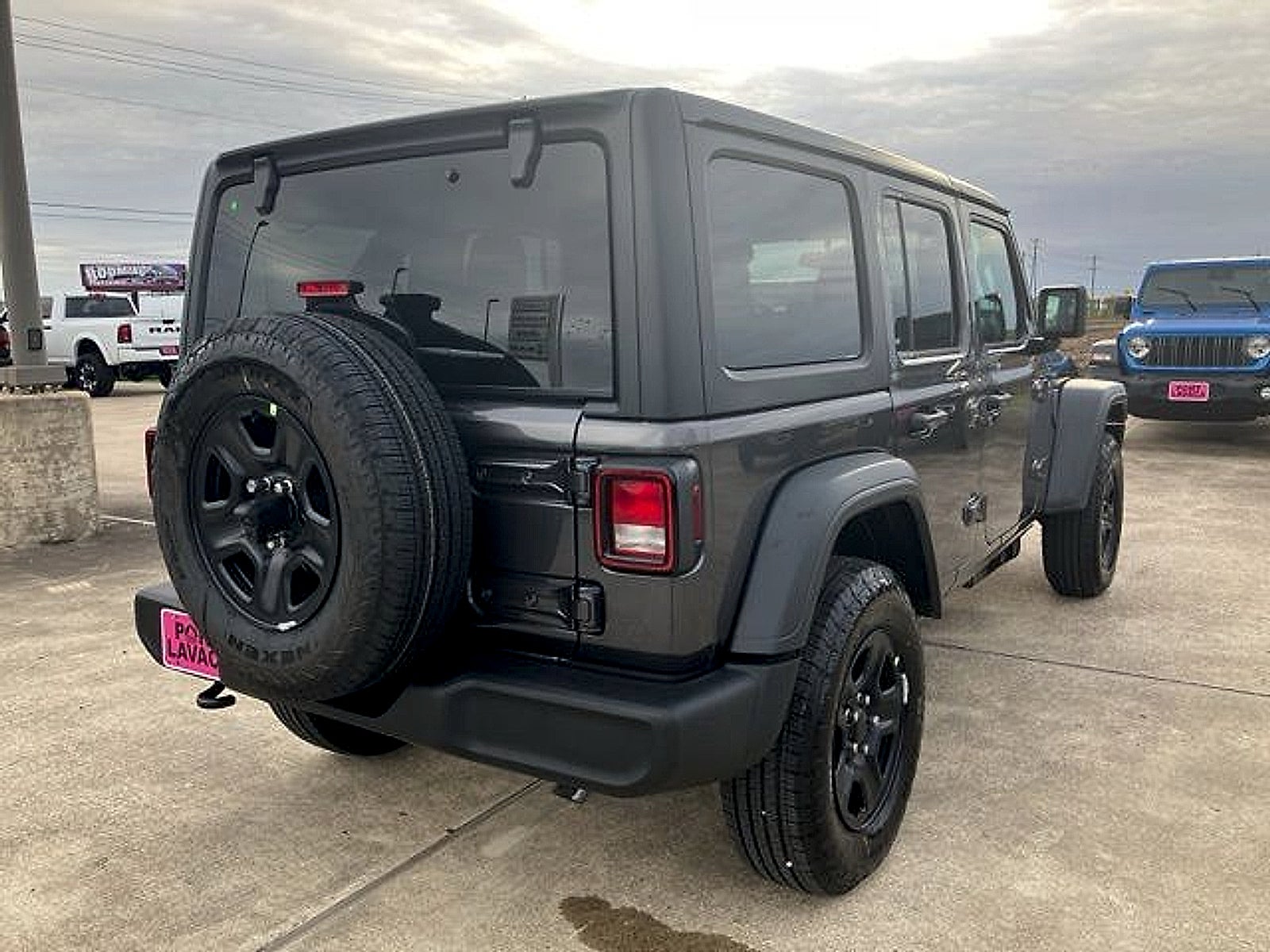 2026 Jeep Wrangler 4-Door Sport
