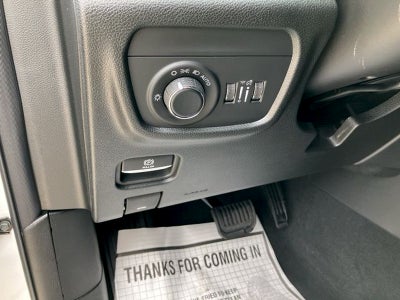 2026 Jeep Grand Cherokee Laredo X 4x2