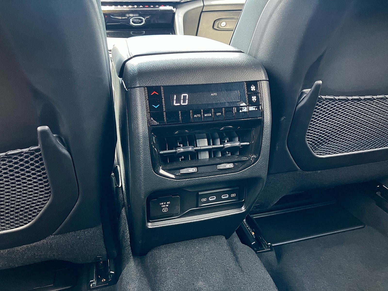 2026 Jeep Grand Cherokee L Altitude 4x4