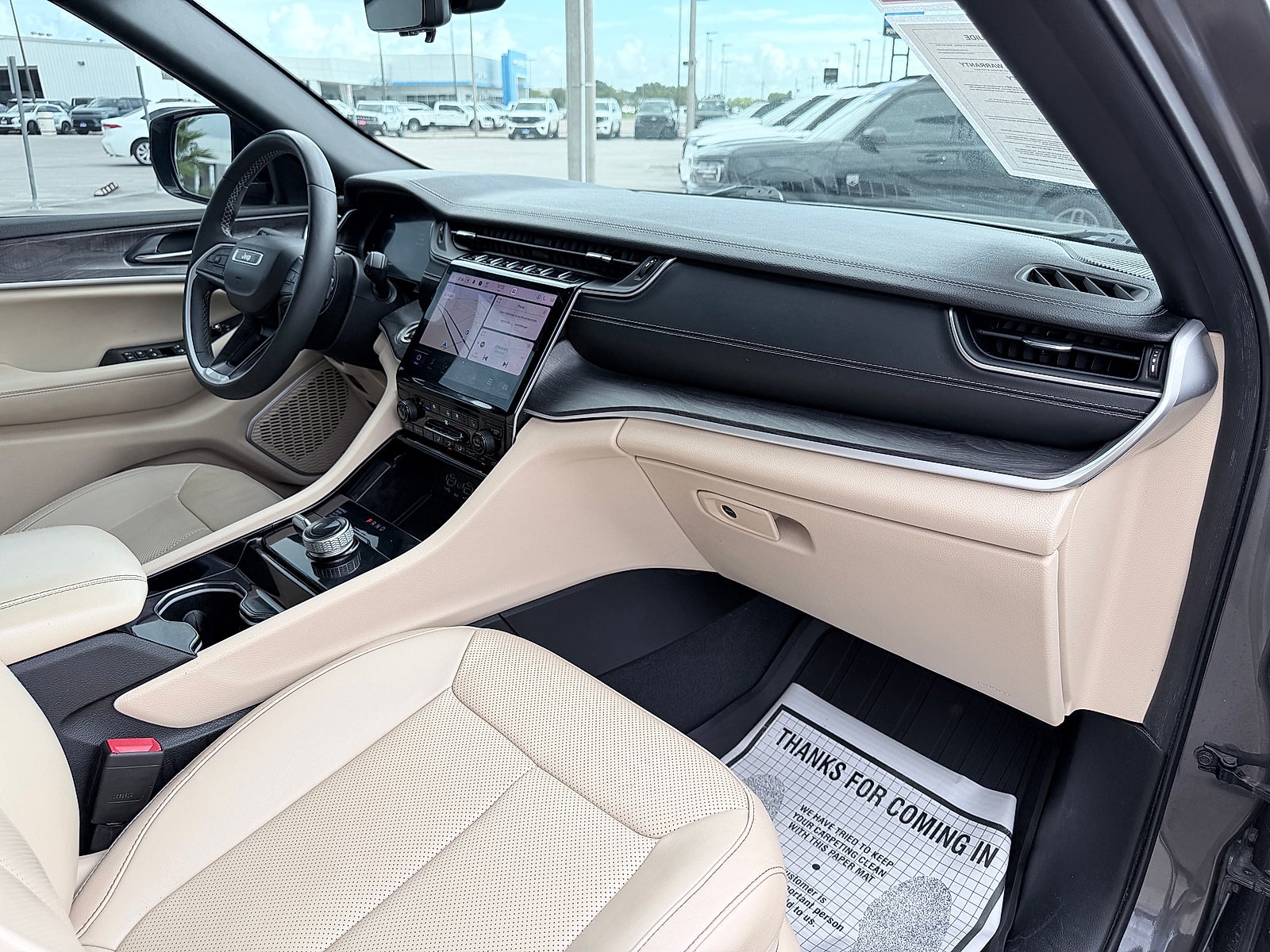 2023 Jeep Grand Cherokee L Limited 4x4