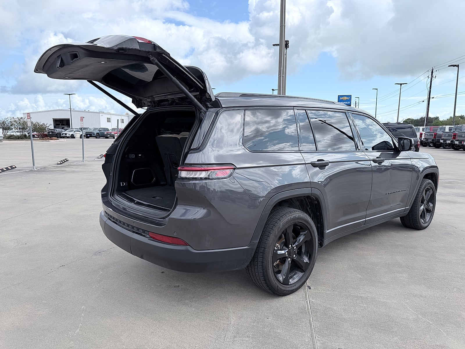 2023 Jeep Grand Cherokee L Limited 4x4