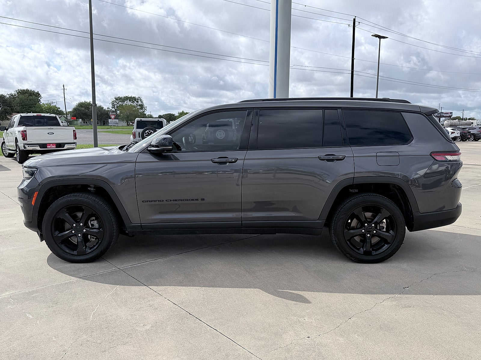 2023 Jeep Grand Cherokee L Limited 4x4
