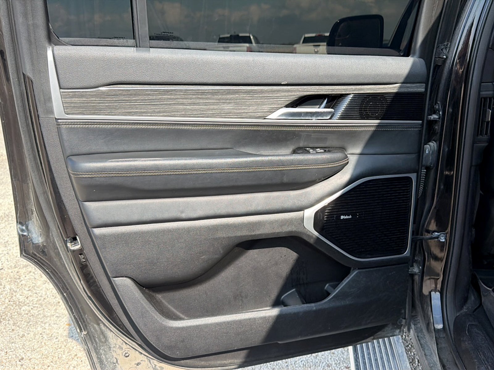 2022 Jeep Wagoneer Series III 4x4