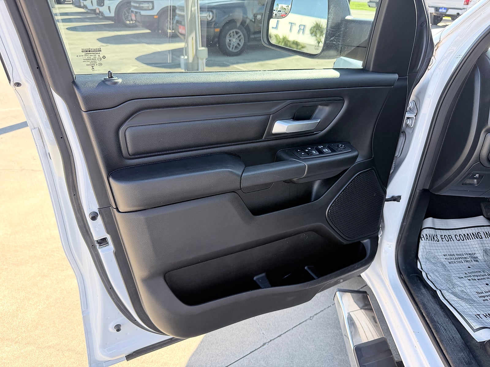 2023 RAM 1500 Tradesman Crew Cab 4x2 5'7" Box
