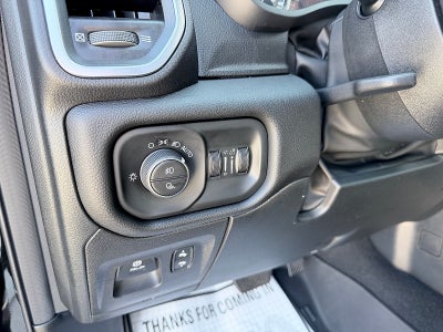2025 RAM 1500 Big Horn Crew Cab 4x4 5'7" Box