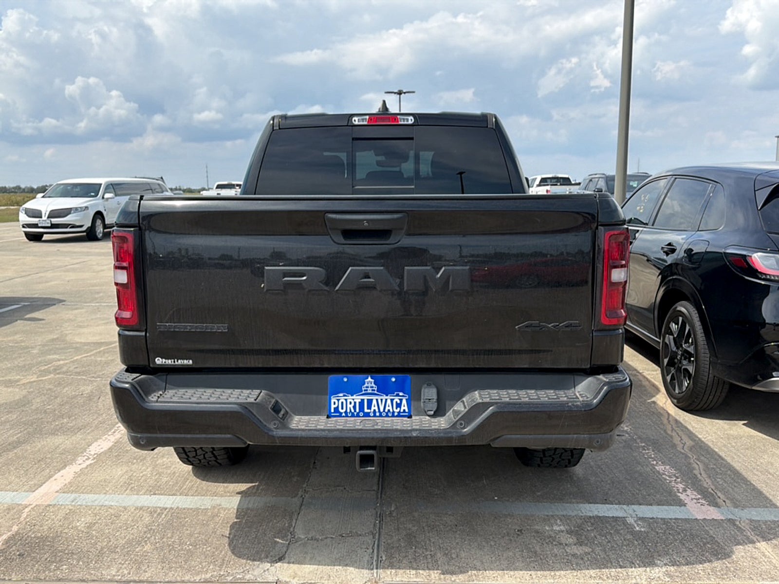2025 RAM 1500 Big Horn Crew Cab 4x4 5'7" Box