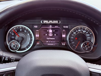 2022 RAM 1500 Lone Star Crew Cab 4x4 5'7" Box