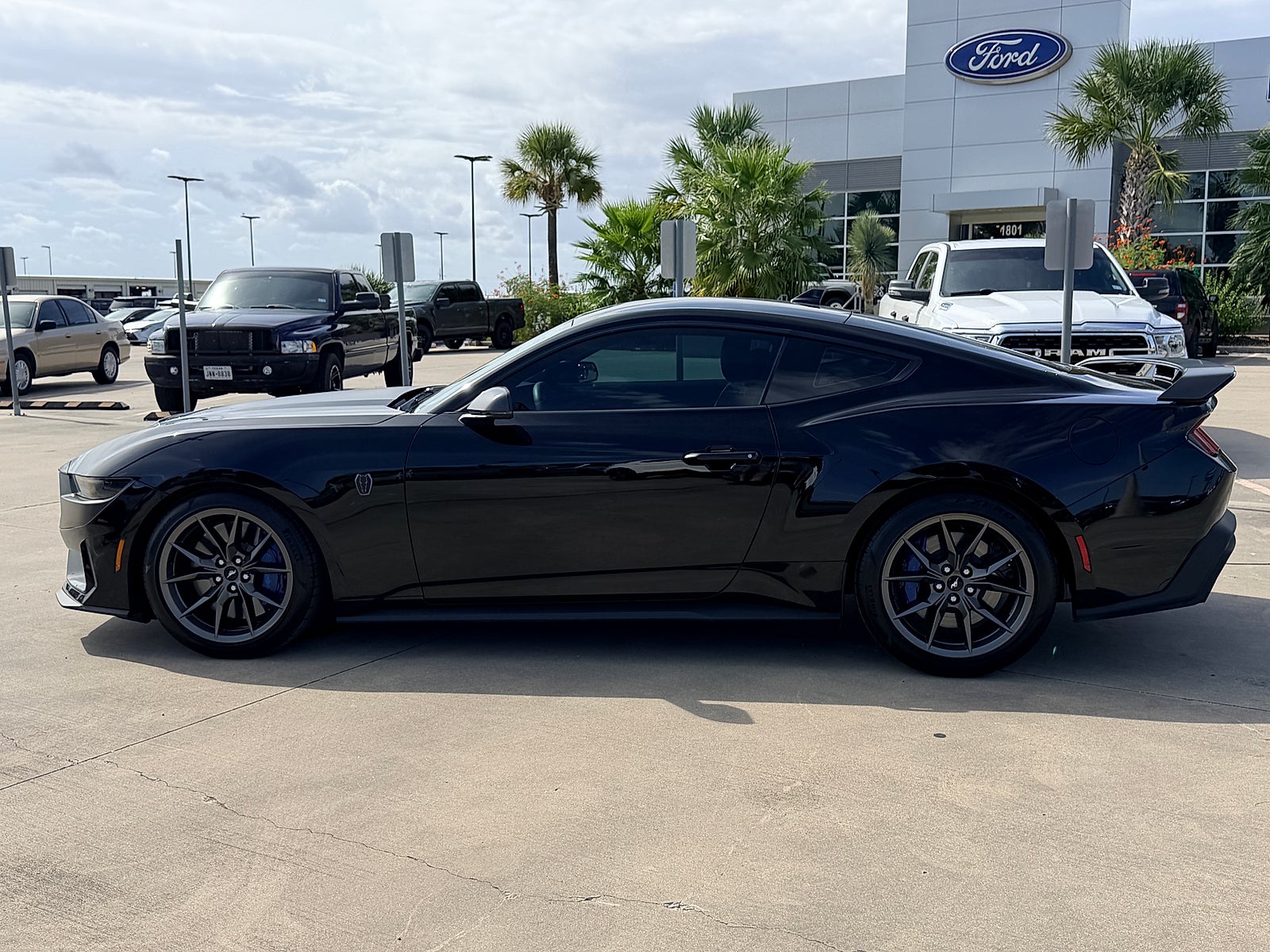 2025 Ford Mustang Dark Horse Fastback