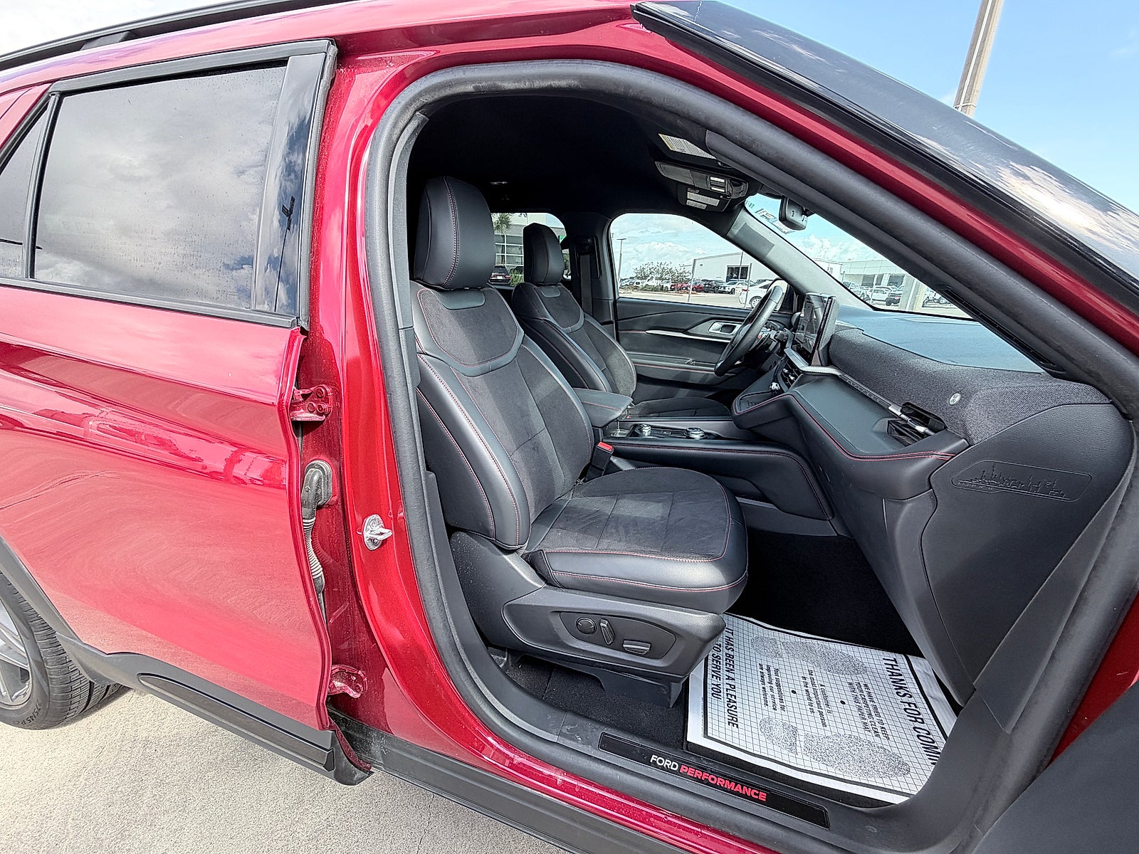 2025 Ford Explorer ST