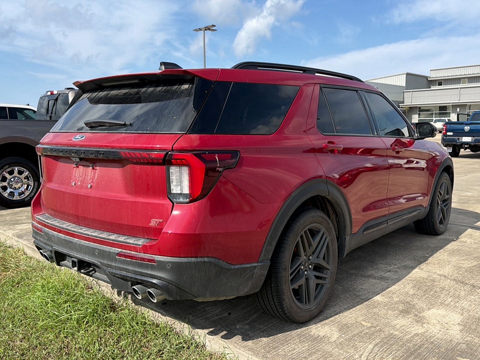 2025 Ford Explorer ST