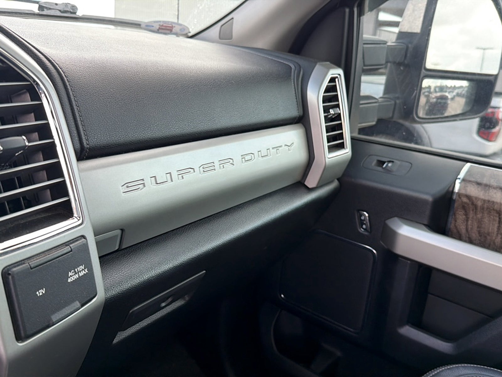 2017 Ford F-350 lariat
