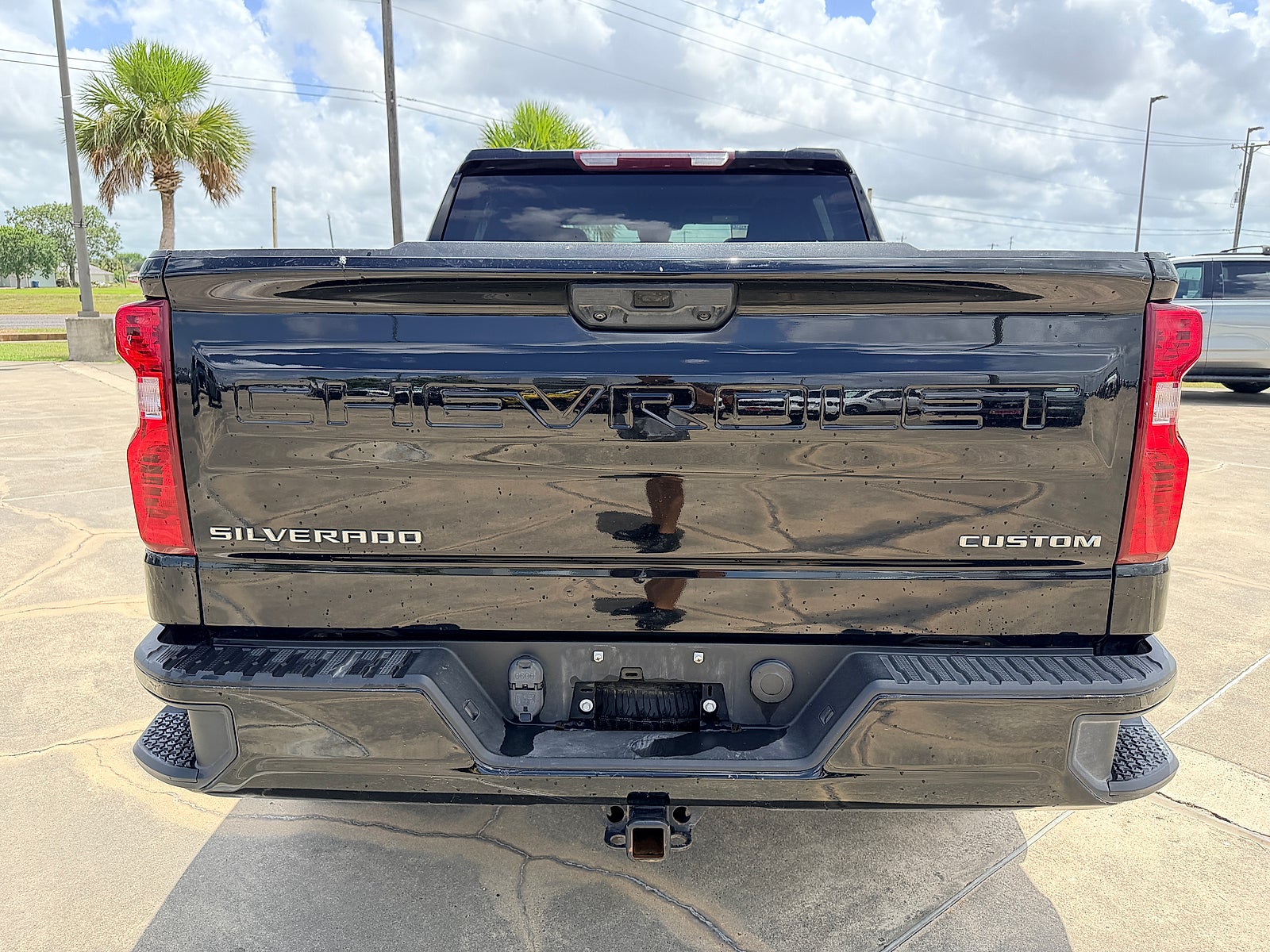 2022 Chevrolet Silverado 1500 2WD Crew Cab Short Bed Custom