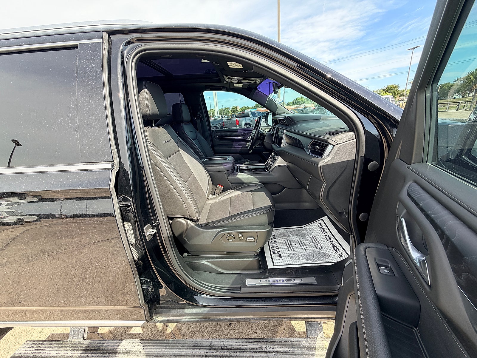 2021 GMC Yukon XL 4WD Denali
