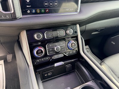 2021 GMC Yukon XL 4WD Denali