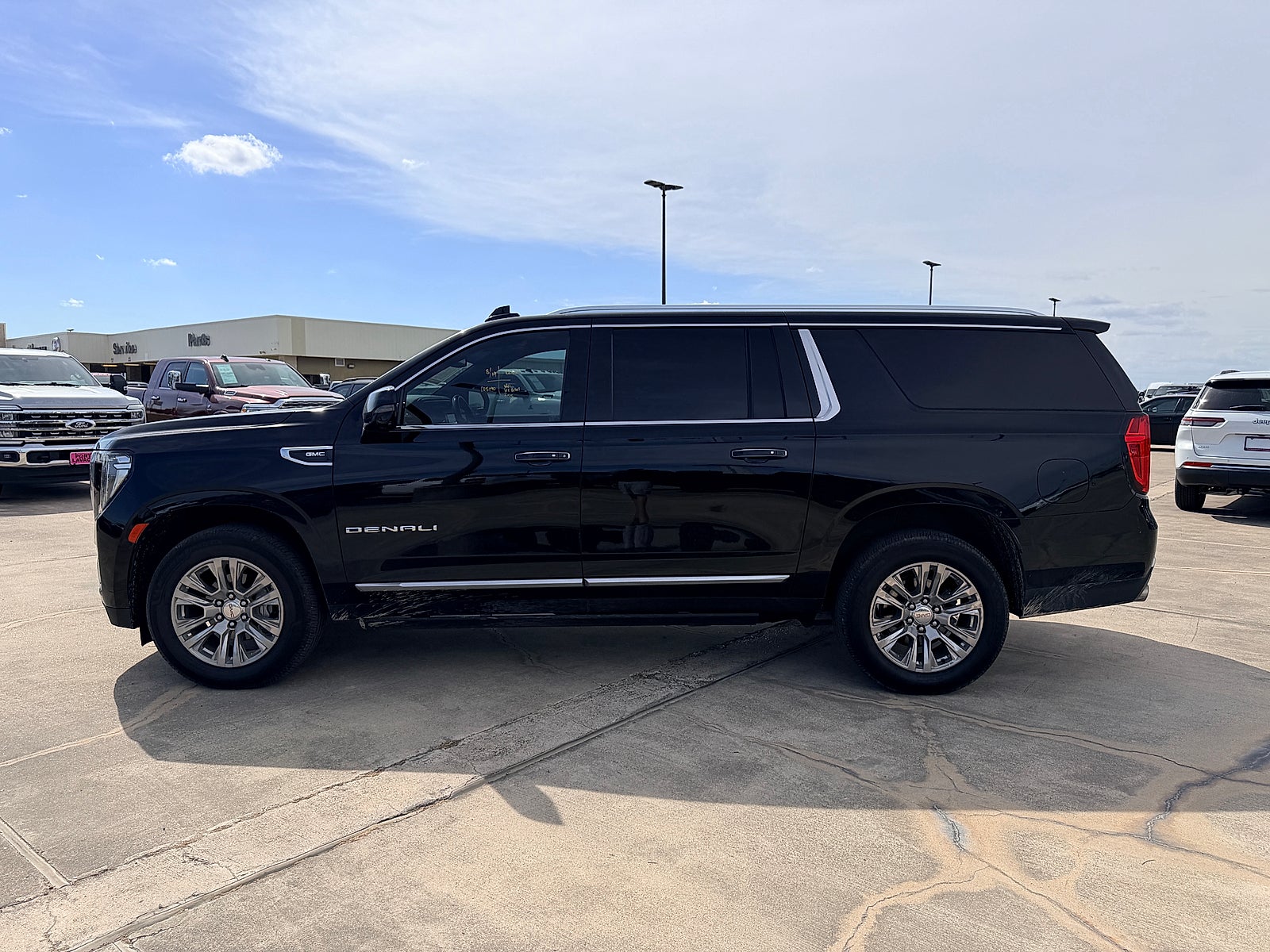 2021 GMC Yukon XL 4WD Denali