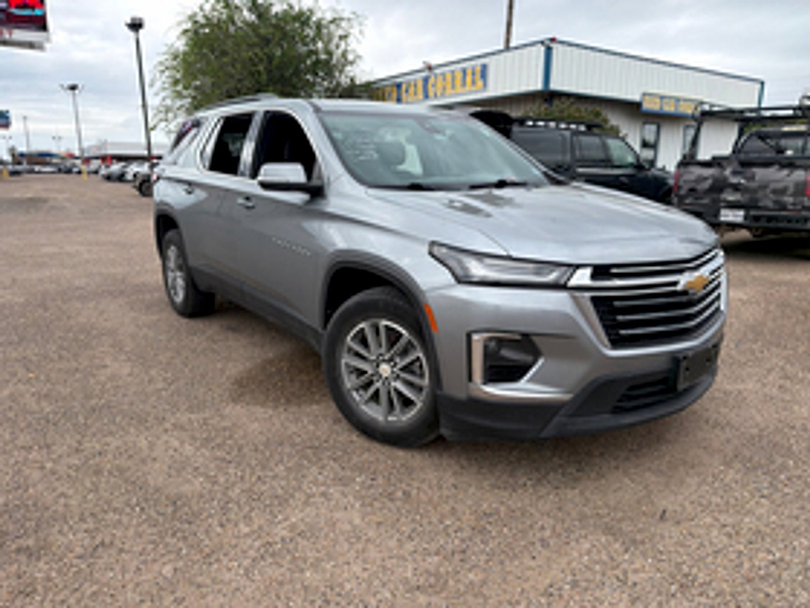 2023 Chevrolet Traverse FWD LT Cloth