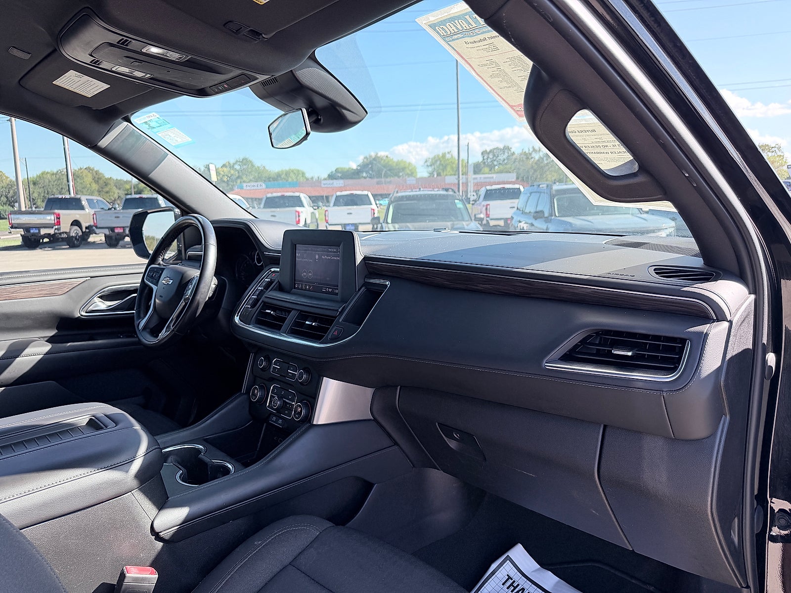 2023 Chevrolet Suburban 2WD LS
