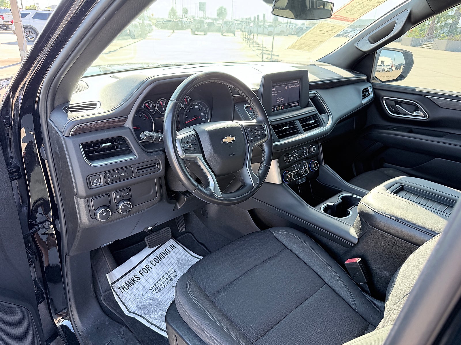 2023 Chevrolet Suburban 2WD LS