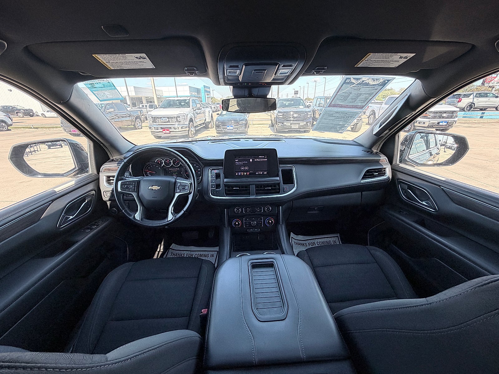 2023 Chevrolet Suburban 2WD LS