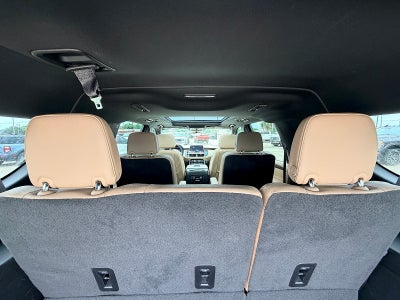 2024 Chevrolet Suburban 2WD Premier