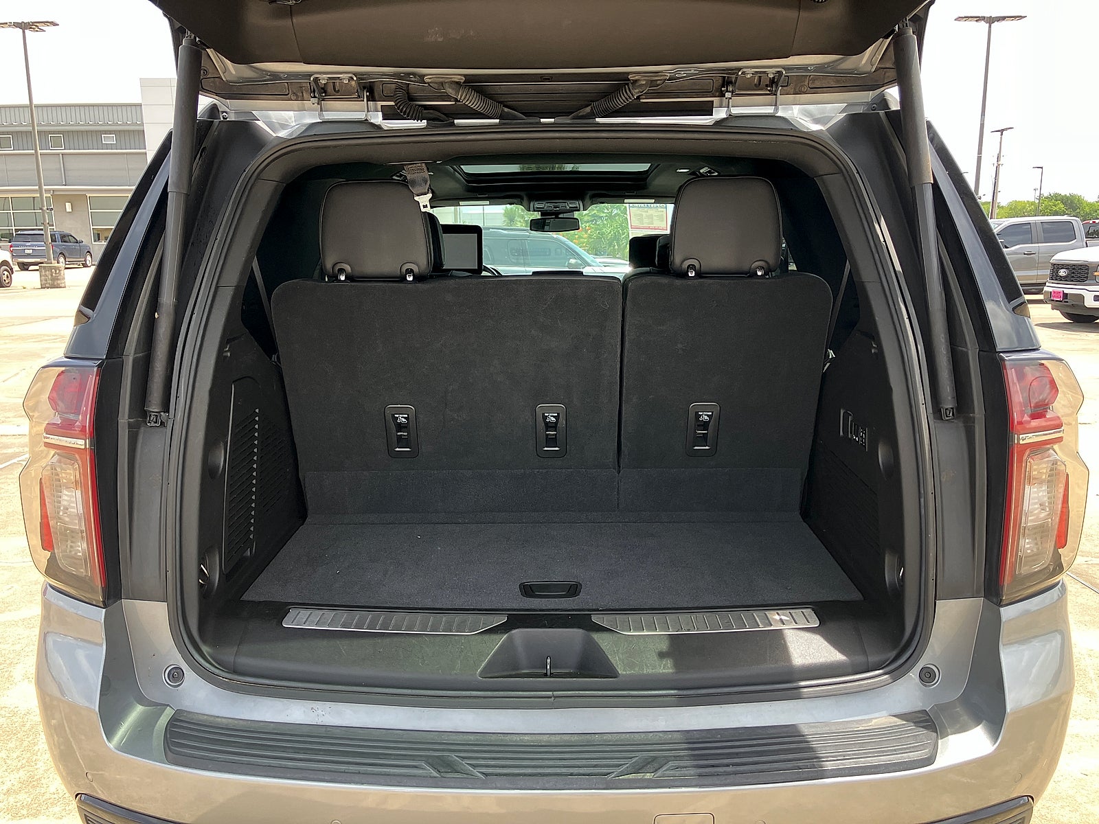 2023 Chevrolet Tahoe 4WD Z71