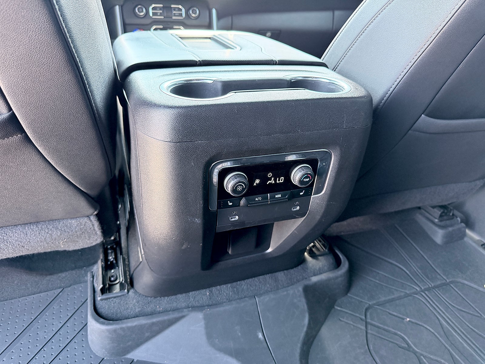 2023 Chevrolet Tahoe 4WD Premier