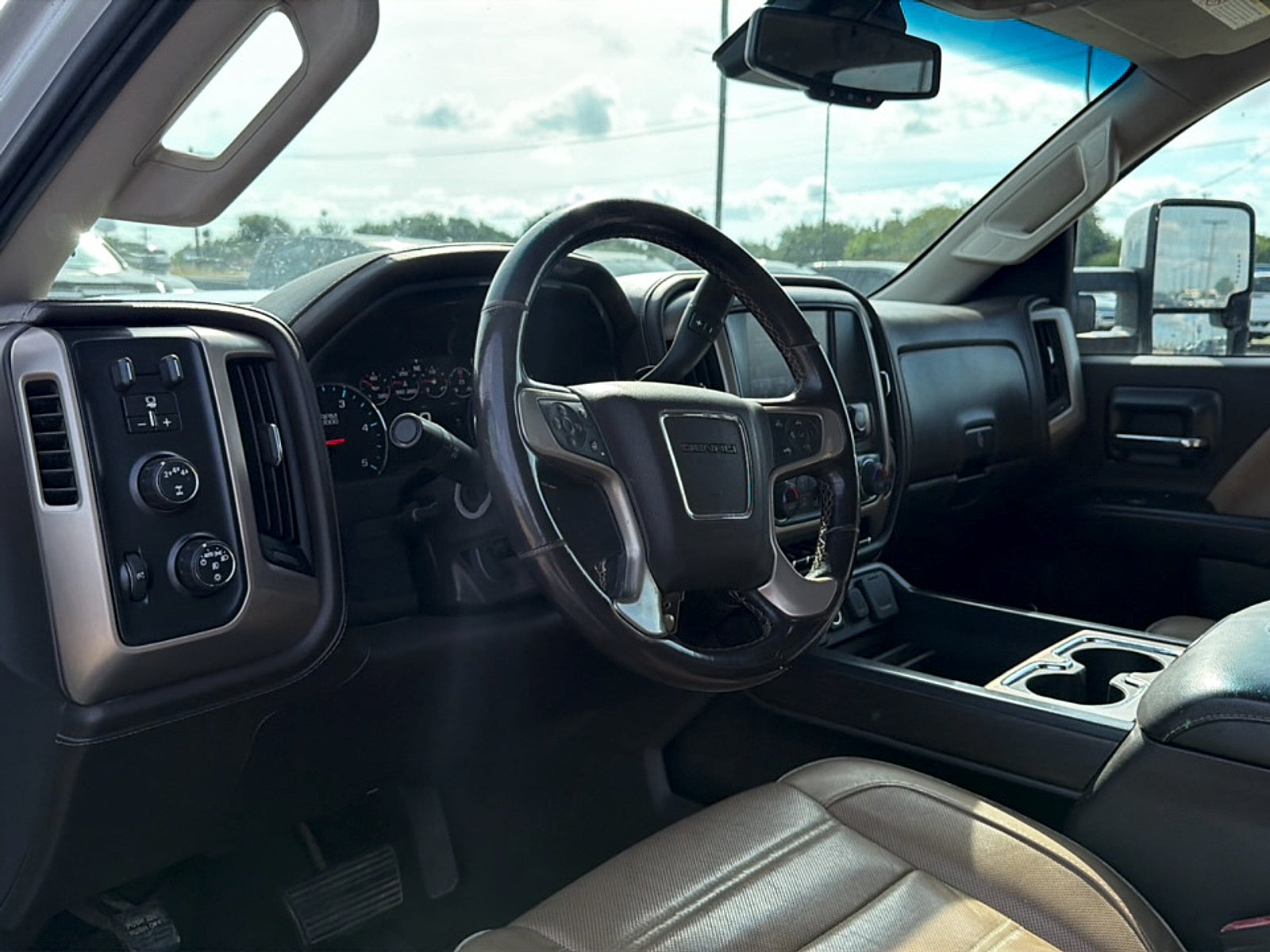 2019 GMC Sierra 2500HD Denali