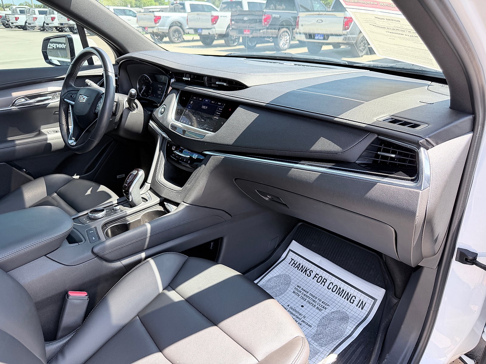 2023 Cadillac XT6 FWD Luxury
