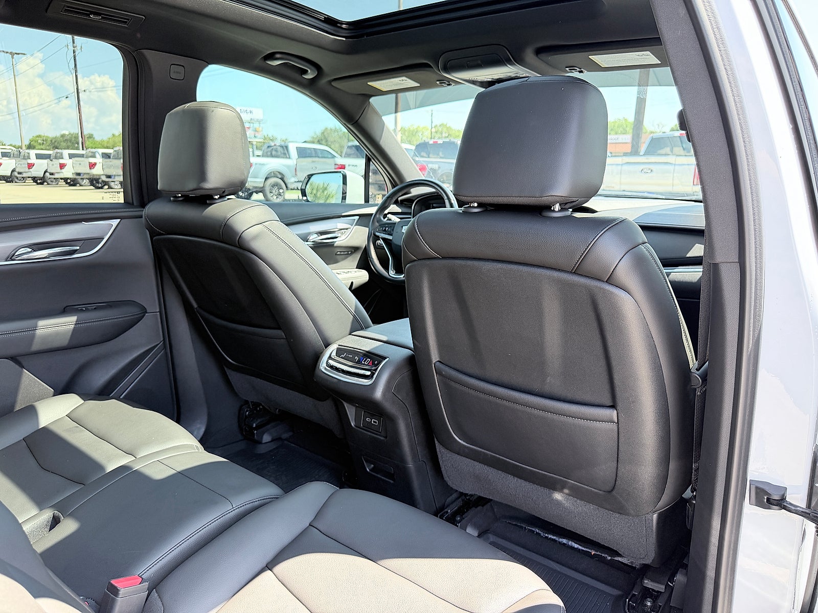 2023 Cadillac XT6 FWD Luxury