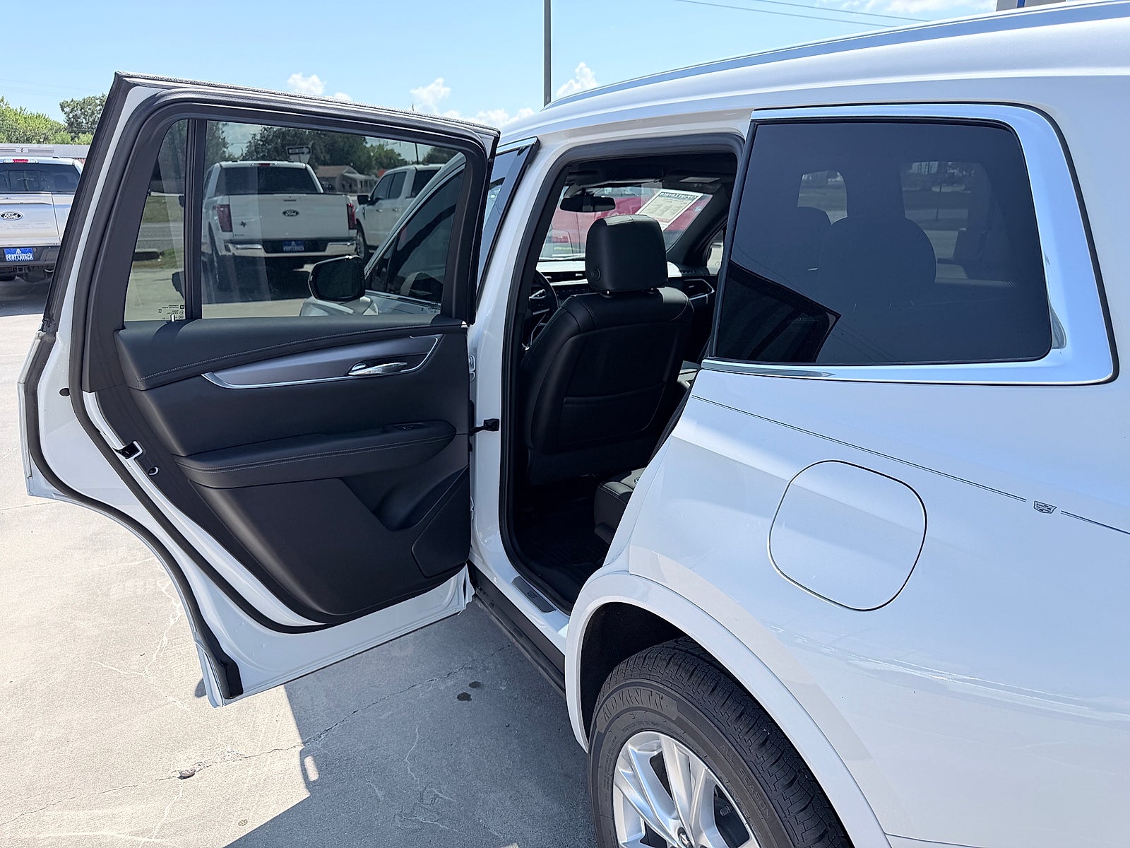 2023 Cadillac XT6 FWD Luxury