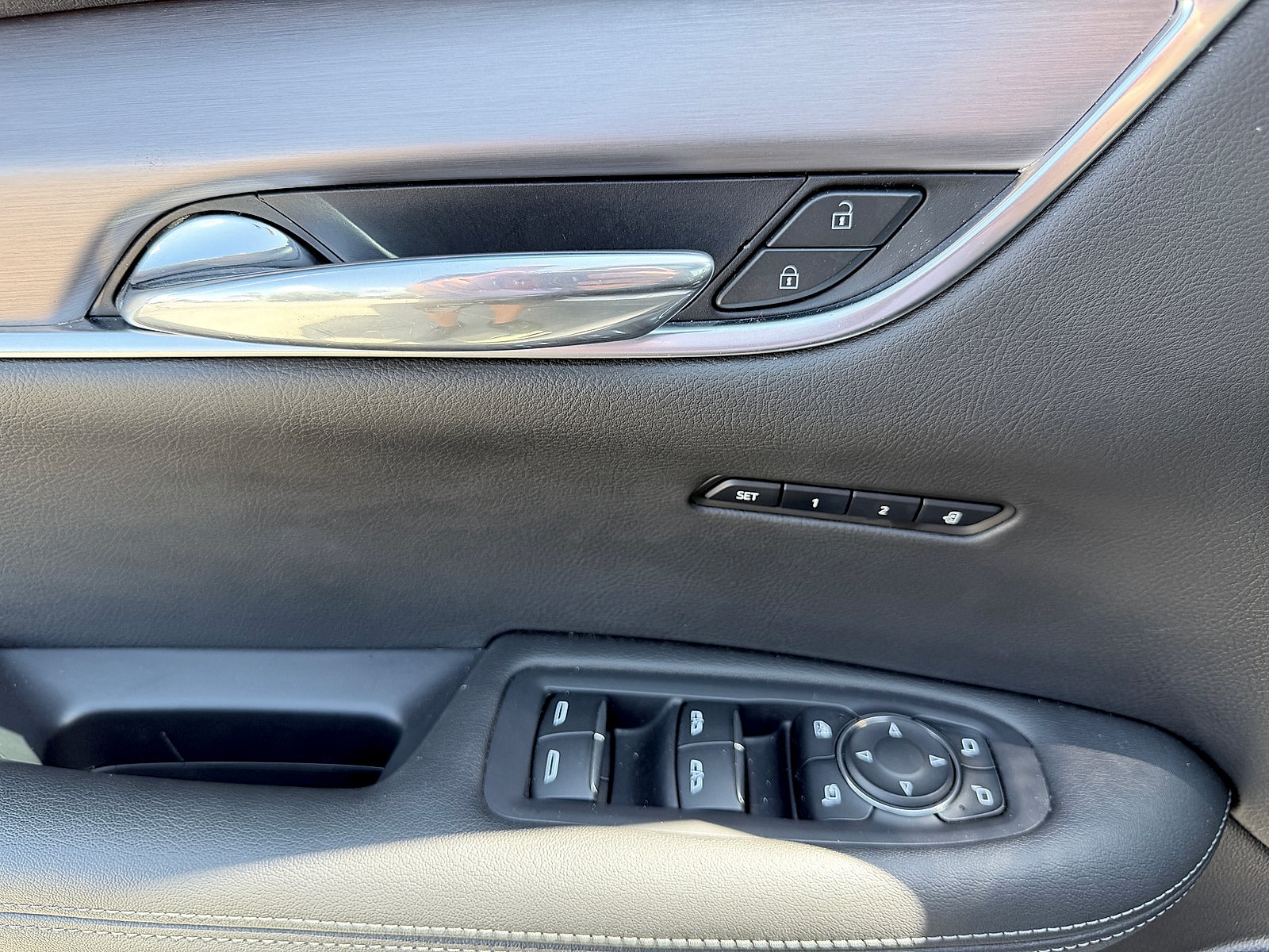 2023 Cadillac XT6 FWD Luxury
