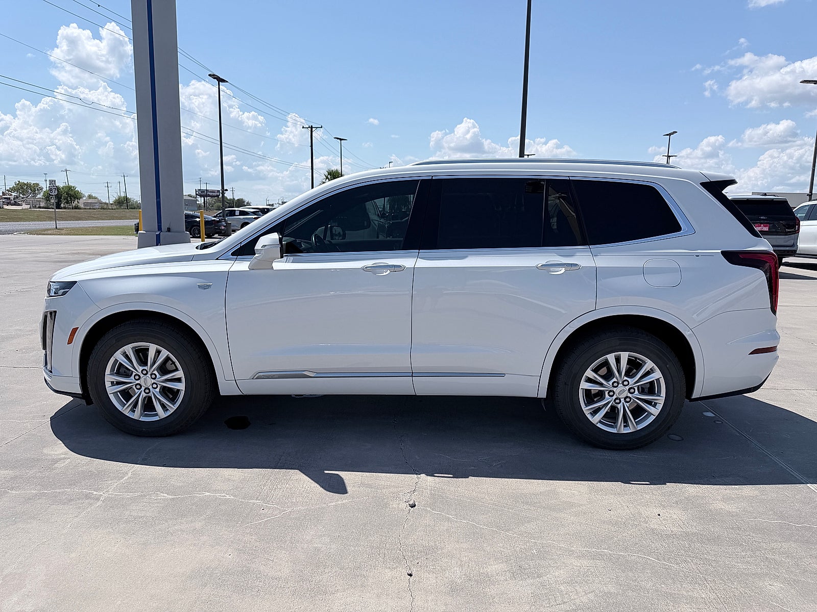 2023 Cadillac XT6 FWD Luxury