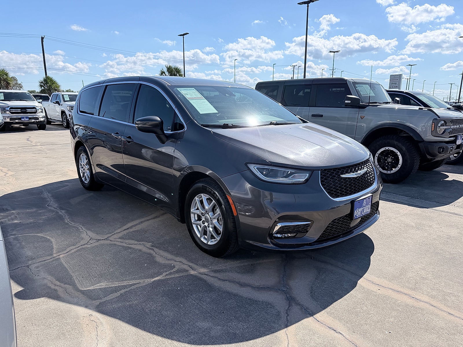 2023 Chrysler Pacifica
