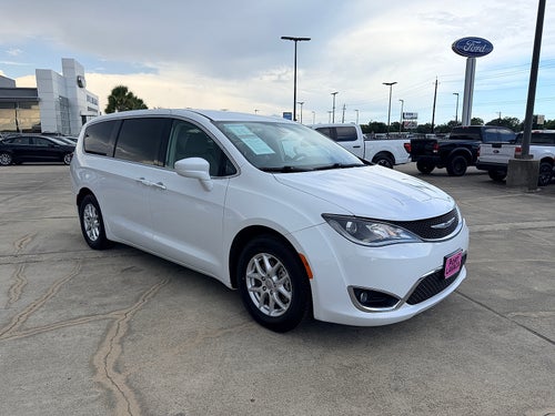 2020 Chrysler Pacifica Touring