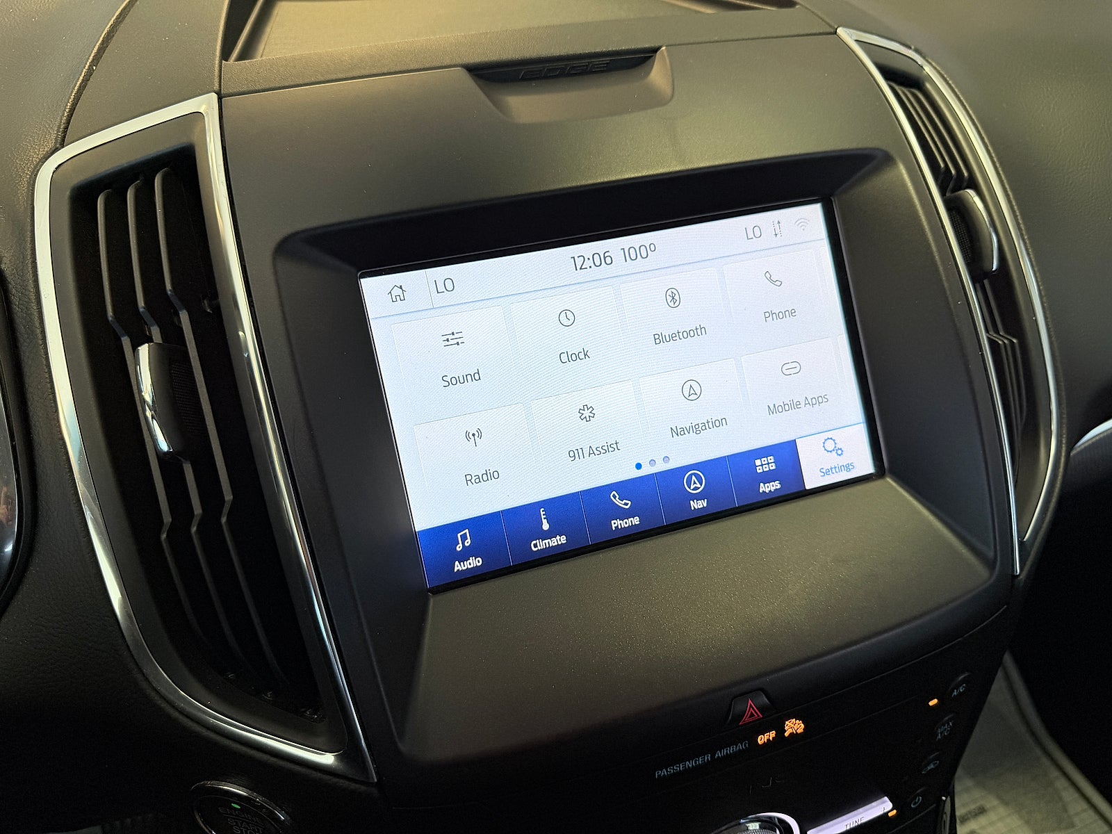 2020 Ford Edge Titanium