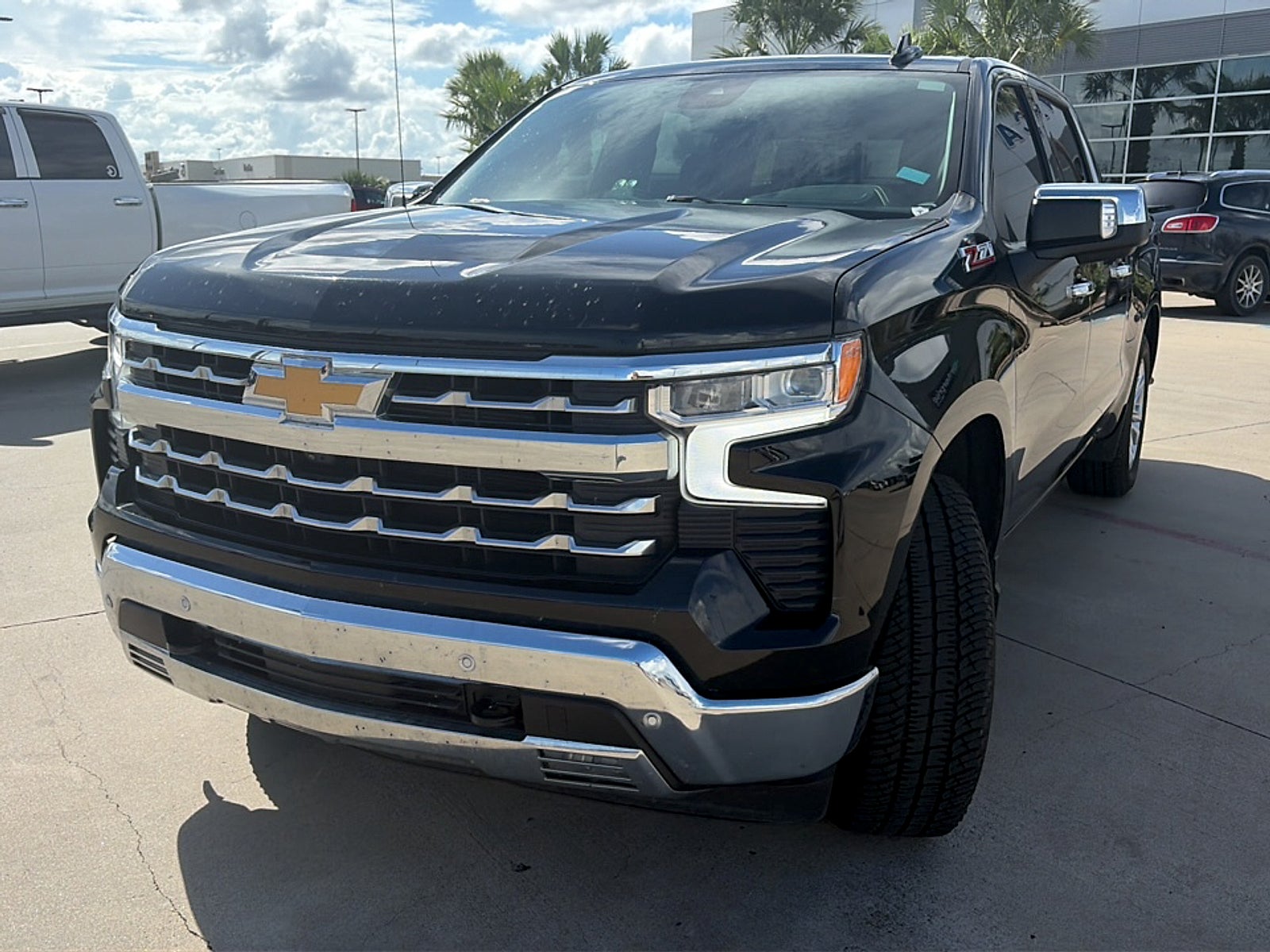 2024 Chevrolet Silverado 1500 4WD Crew Cab Short Bed LTZ